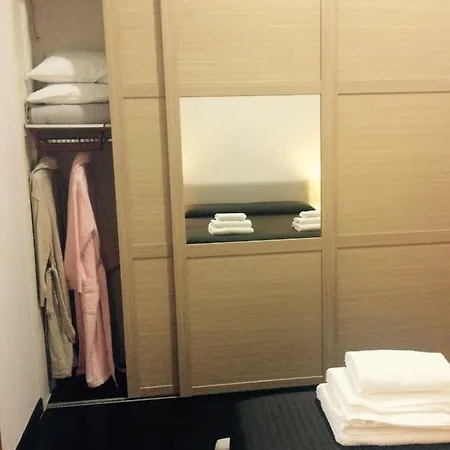 Venetian House * البندقية